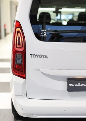 Toyota Proace City Verso cena 85850 przebieg: 86831, rok produkcji 2021 z Brzostek małe 596